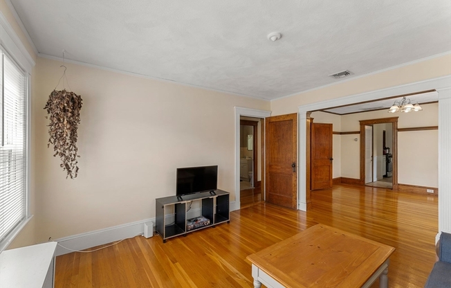 25 DARTMOUTH ST