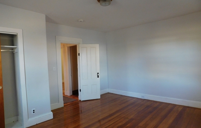 1 bed, 1 bath, 760 sqft, $2,500, Unit 1