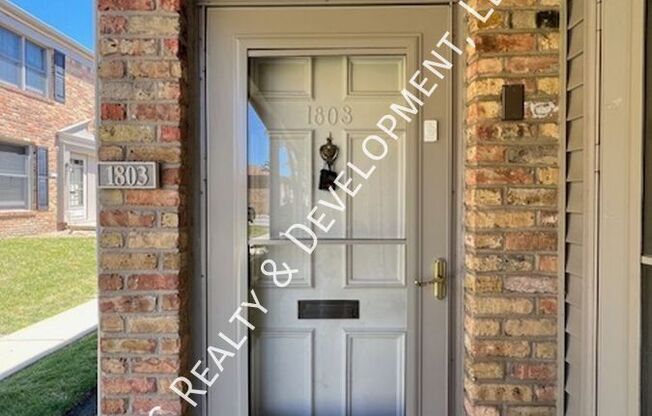 1803 BRISTOL WALK
