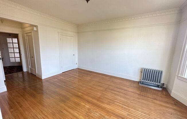 101 Cervantes Boulevard (918r)