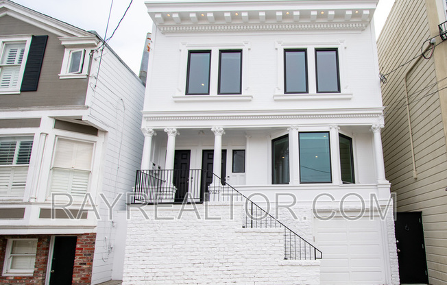 2825 GOLDEN GATE AVE