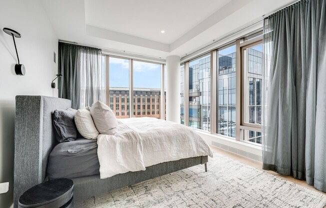 3 beds, 2.5 baths, 2,192 sqft, $35,000, Unit PH1C