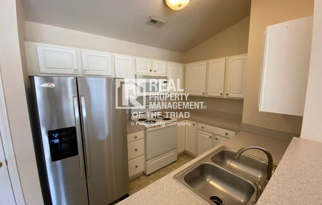 3704 3A Cotswold Terrace