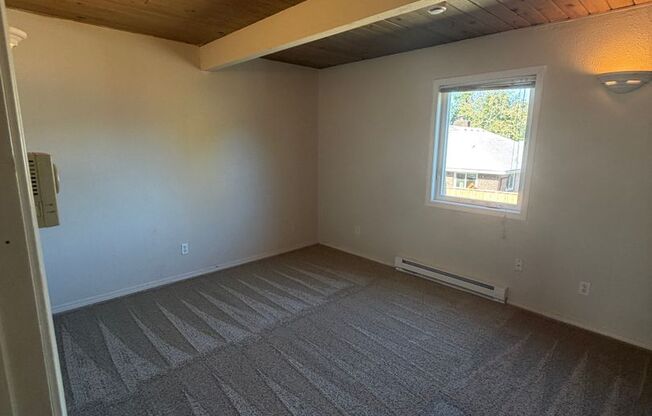 2 beds, 1.5 baths, 907 sqft, $1,595, Unit 3515D