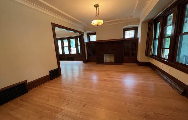 2168 N 57 ST