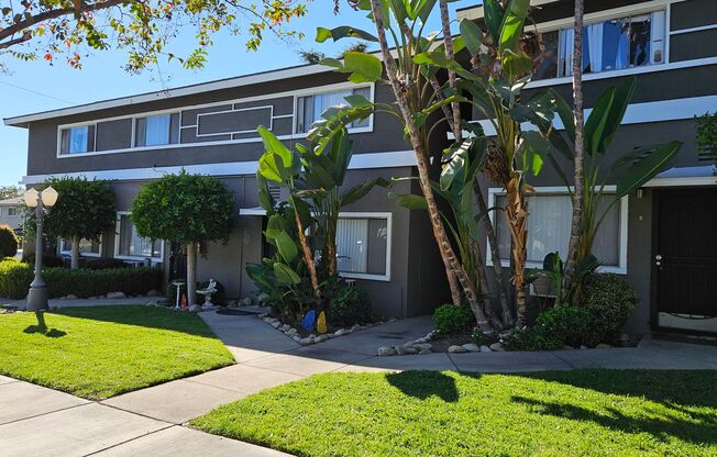 Silverwood Apartments (587)