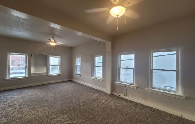 2 beds, 2 baths, 1,100 sqft, $1,600, Unit TSO