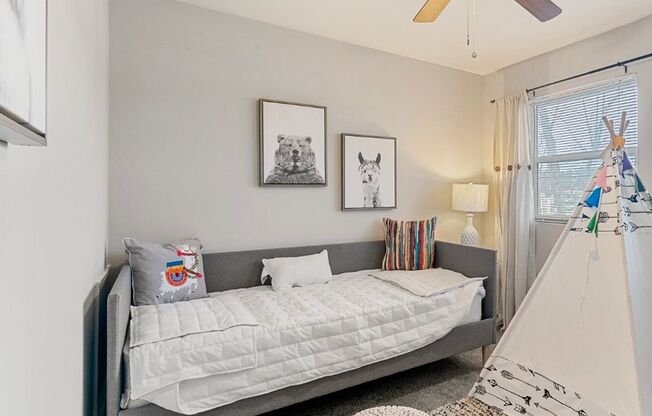 1 bed, 1 bath, 600 sqft, $1,189, Unit 2902