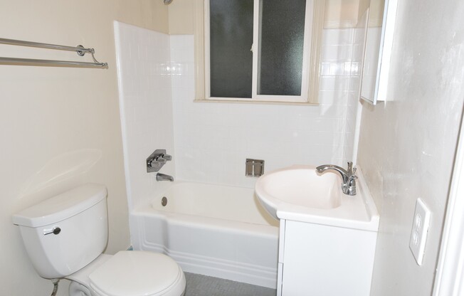 Updated 1 bedroom with 1 bath in Downtown San Jose