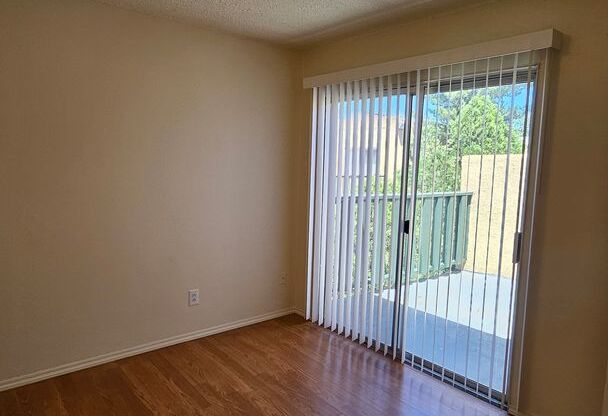 Phoenix Ave NE-5410