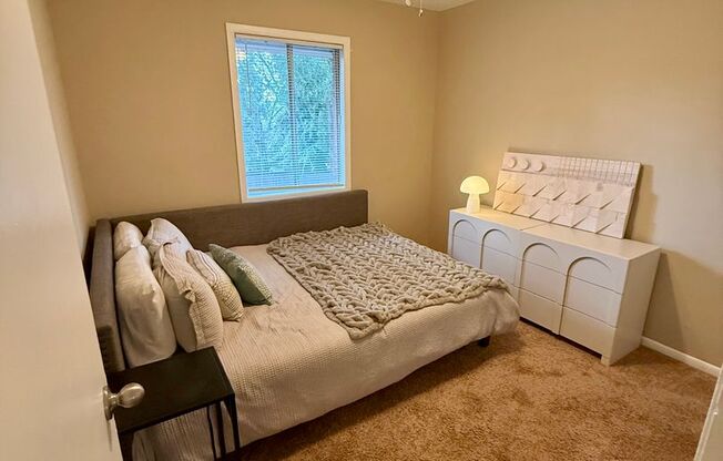 794-798 Dixie Avenue