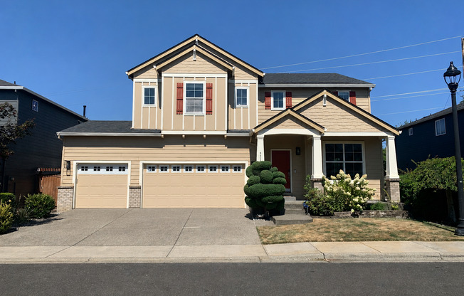 Beautiful 4 Bedroom| 2.5 Bathroom| + Office/Den!| In North Bethany's Bethany Lake Estates Community | *Excellent Location*