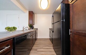 2 beds, 1.5 baths, 890 sqft, $2,550, Unit 261-26