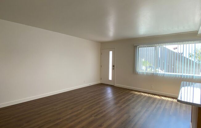 1 bed, 1 bath, 671 sqft, $2,425, Unit E-117