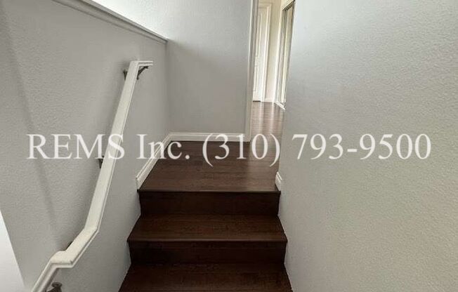 3 beds, 3.5 baths, $4,250