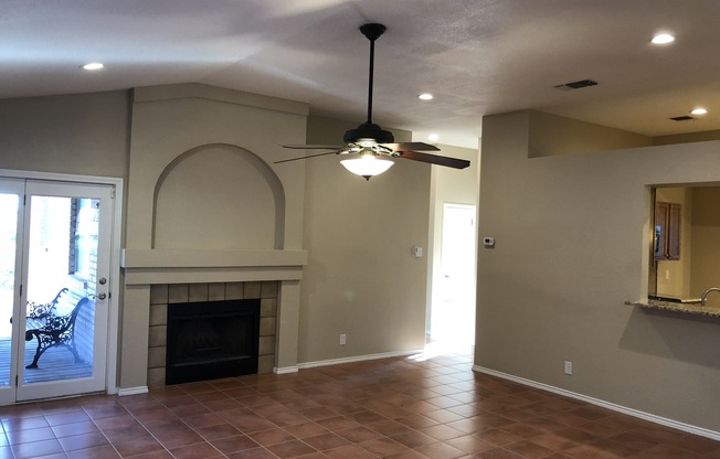 3 beds, 2 baths, $1,840