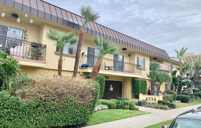 4334 Matilija Ave.