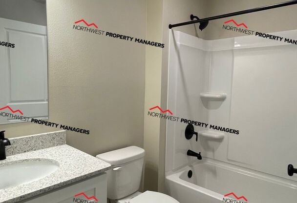 3 beds, 2.5 baths, 1,150 sqft, $1,895, Unit #O-2