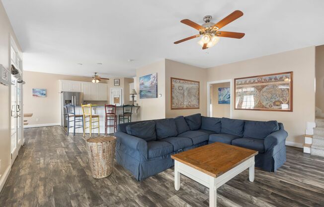 Gorgeous 4 Bedroom Beach House in Surf City!