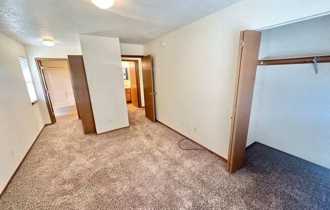 2 beds, 1.5 baths, $1,650, Unit 1