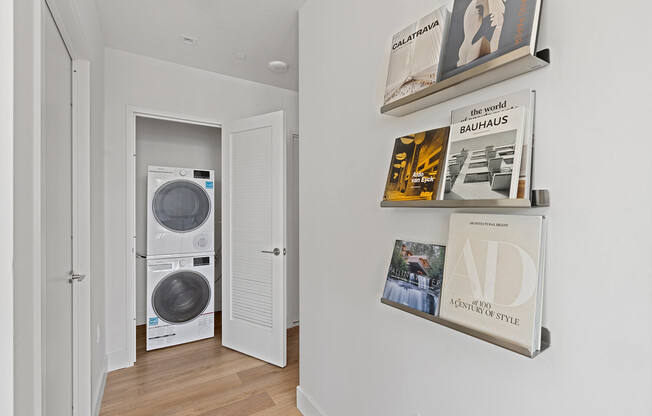2 beds, 2 baths, $10,200, Unit 2002