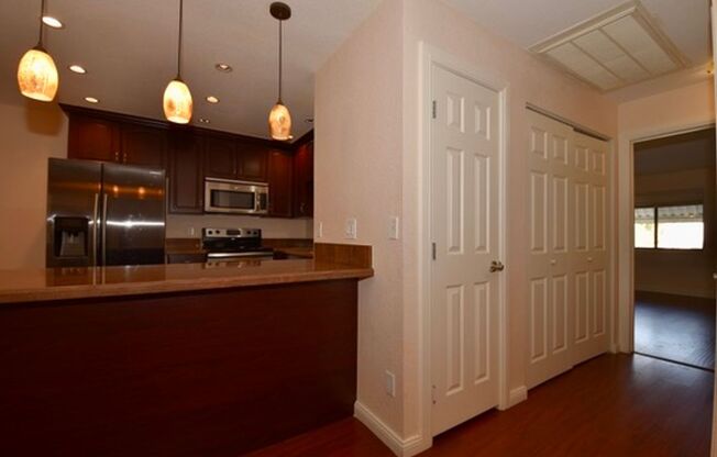 2 beds, 2 baths, $1,595, Unit # 201