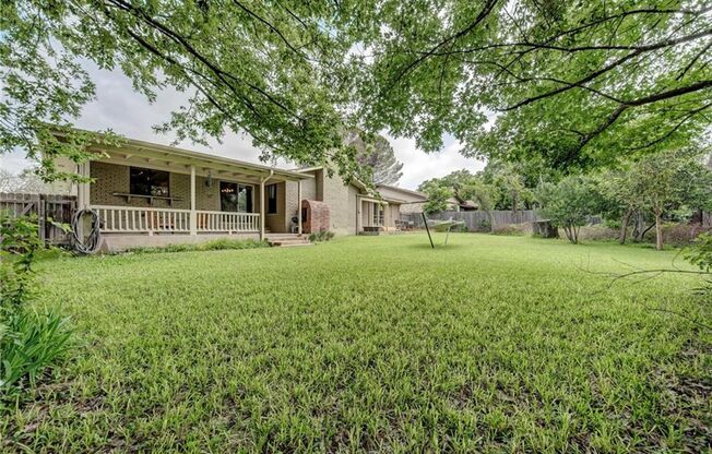 Georgetown home for lease - 3 bedrooms and 2 bathrooms in San Garbiel Heights