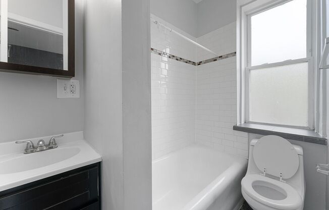 Studio, 1 bath, 278 sqft, $1,395, Unit 401