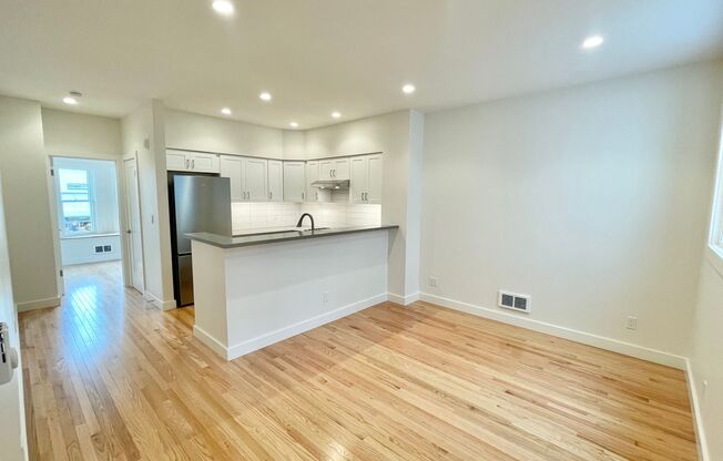 1 bed, 1 bath, $3,799, Unit #102