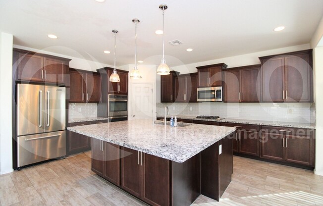 6948 N 86 LN