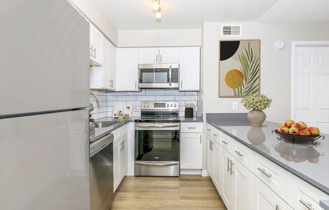 1 bed, 1 bath, 452 sqft, $849, Unit 2078