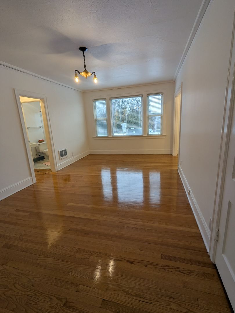 Rex Manor Apartments