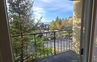 Tracy Ann Apartments