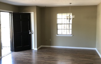 3 beds, 1 bath, $1,300