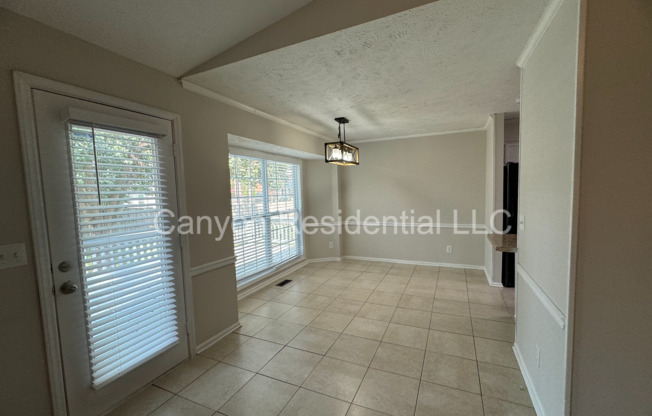 3 beds, 2 baths, $1,675