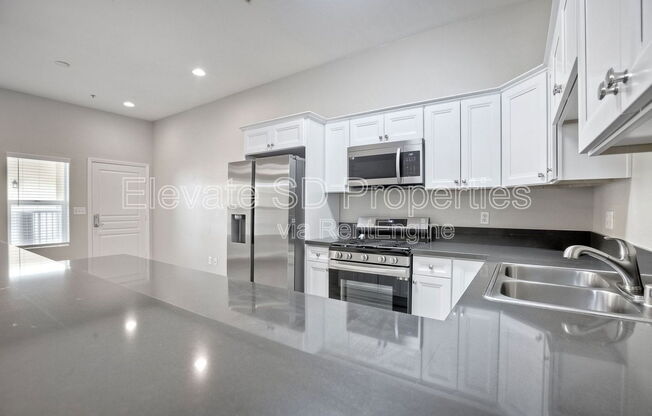 819 D. Avenue