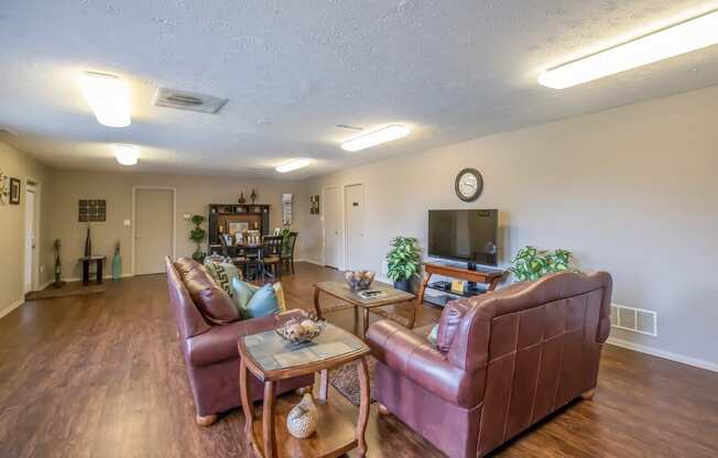 Westbrook Apartments Kokomo Indiana Leasing Office Interior