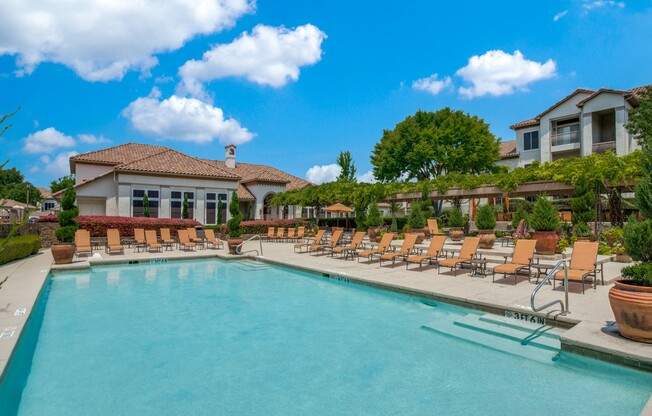 Pool Area at La Ventura Apartments, Plano, TX