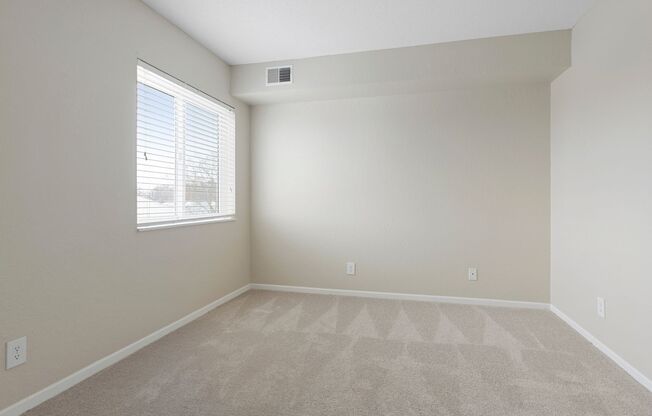 2 beds, 2 baths, 1,250 sqft, $1,845, Unit 1130-10