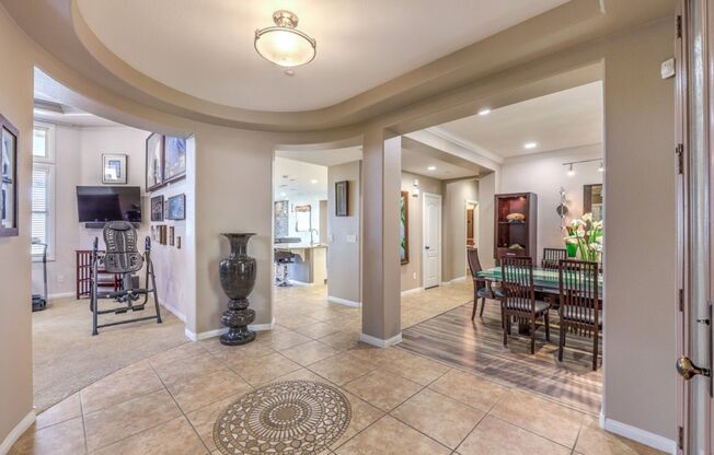3 beds, 3 baths, $6,995