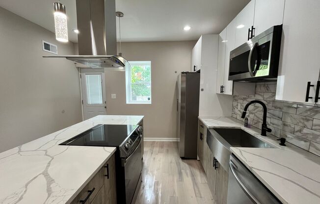 3 bedroom 3 bath property at 1416 dover st
