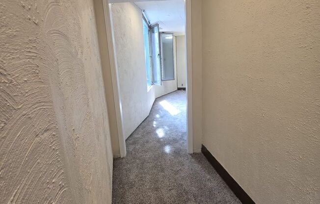 Studio, 1 bath, $825, Unit 272
