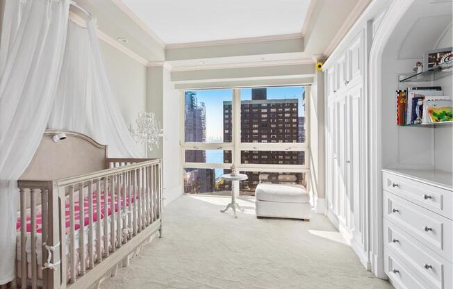 415 E 54 ST