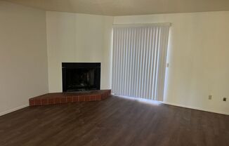 2 beds, 1 bath, 1,100 sqft, $1,450, Unit B