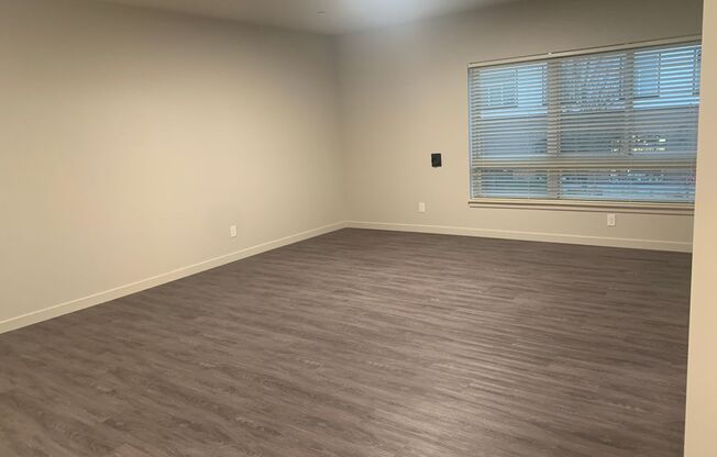 1 bed, 1 bath, 796 sqft, $1,599, Unit 202