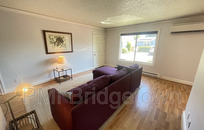 2 beds, 1 bath, 748 sqft, $1,850