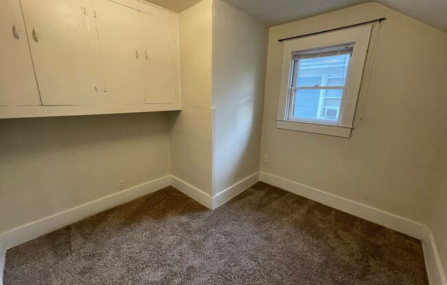1700 Garfield