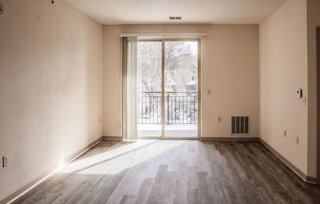 2 beds, 2 baths, 1,011 sqft, $2,275, Unit B-111