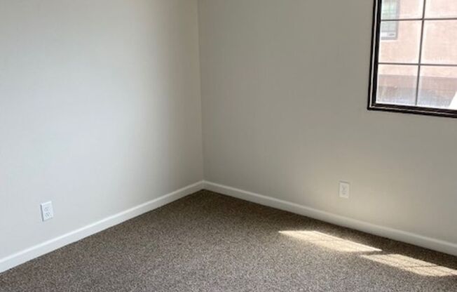 ALL PROSPECTIVE TENANTS MUST SUBMIT A $58 NON-REFUNDABLE APPLICATION FEE PER APPLICANT ONLINE AND BE PRE-QUALIFIED PRIOR TO ANY SHOWINGS