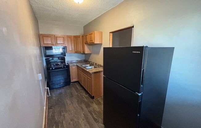 1 Bedroom Near Downtown